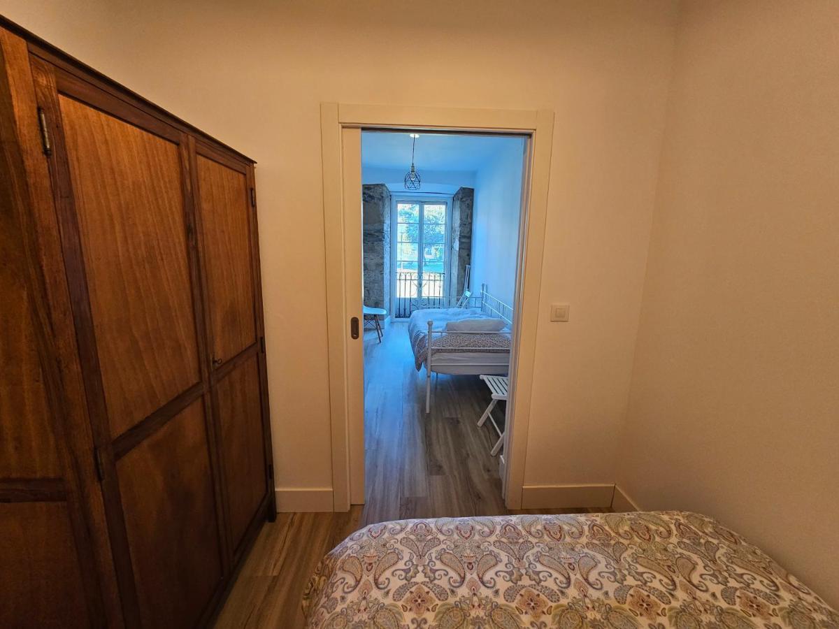Apartamentos En El Centro - Plaza De Amboage - Wifi Ferrol Esterno foto
