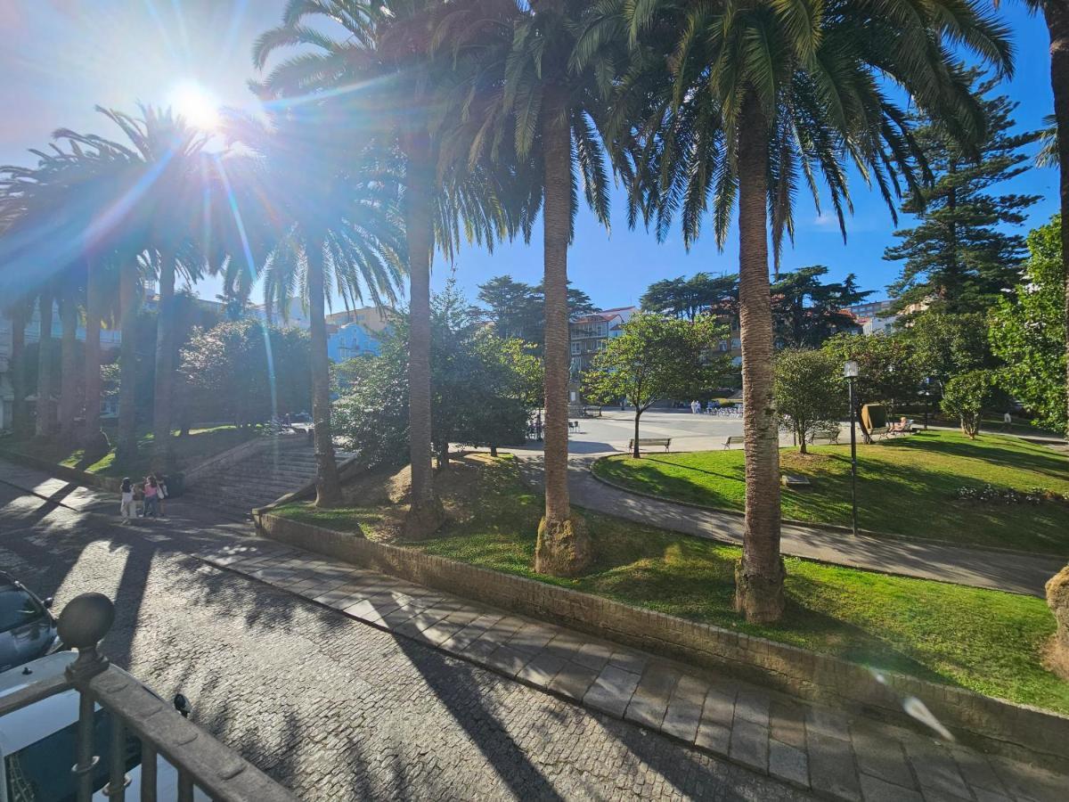 Apartamentos En El Centro - Plaza De Amboage - Wifi Ferrol Esterno foto