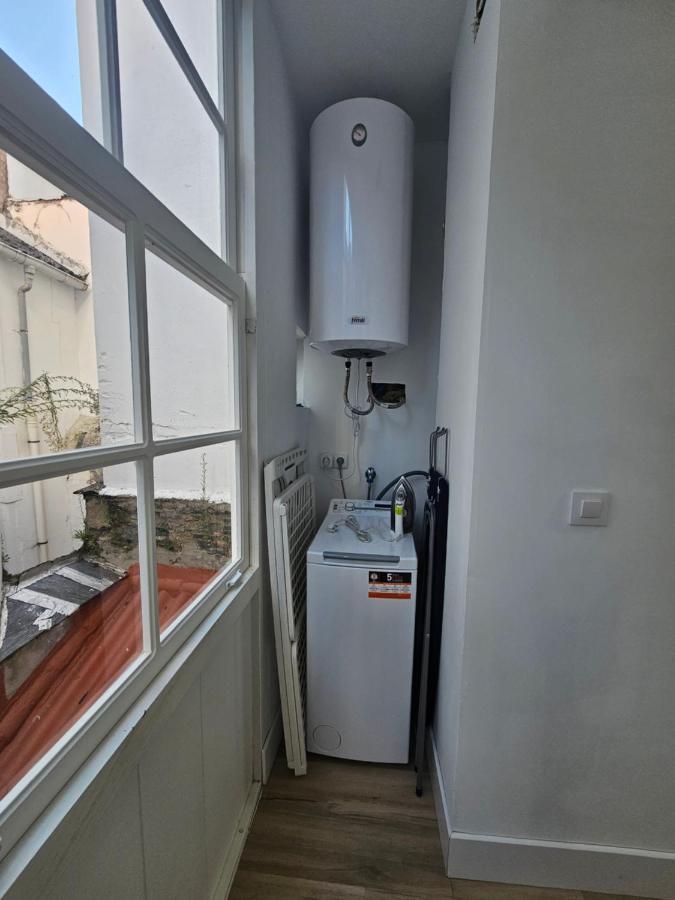 Apartamentos En El Centro - Plaza De Amboage - Wifi Ferrol Esterno foto