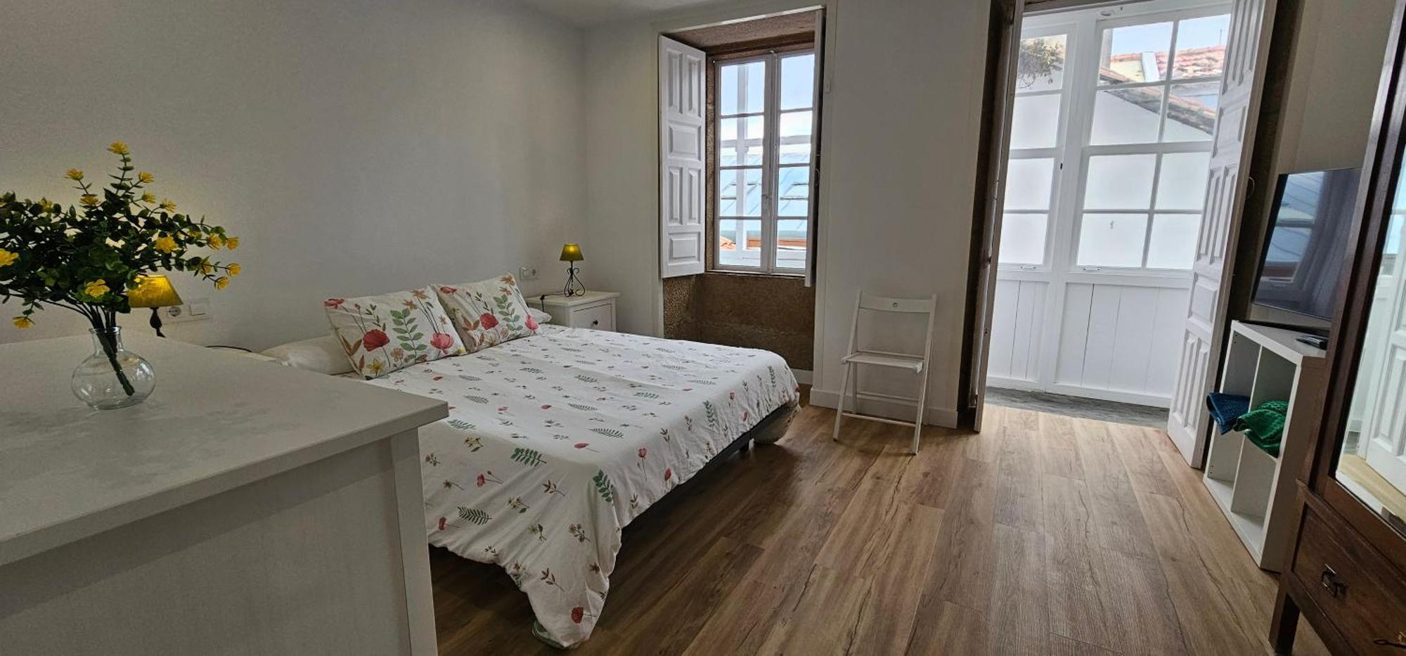 Apartamentos En El Centro - Plaza De Amboage - Wifi Ferrol Esterno foto