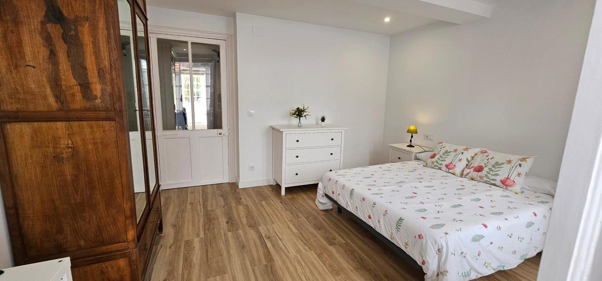 Apartamentos En El Centro - Plaza De Amboage - Wifi Ferrol Esterno foto